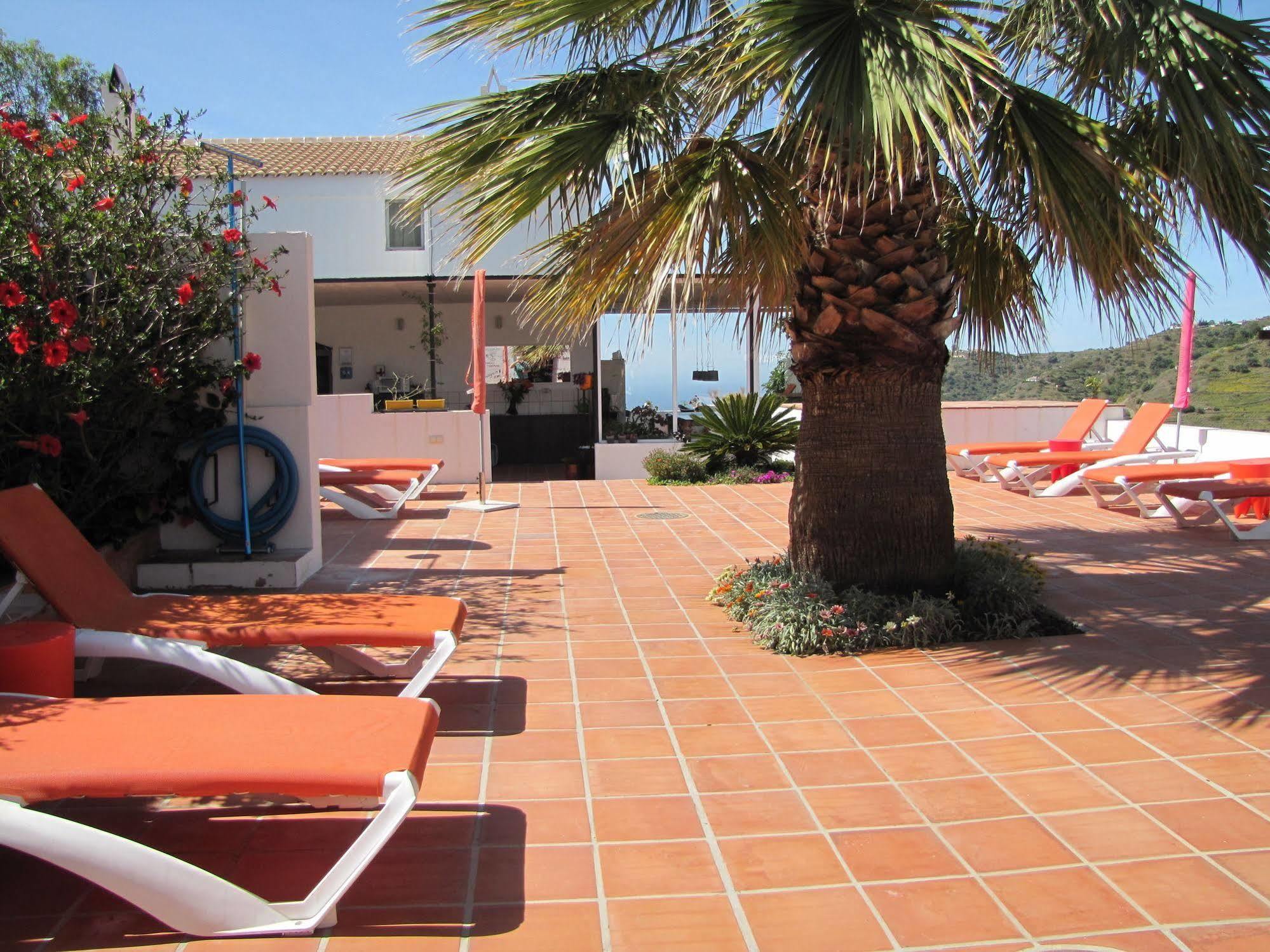Casa Los Dos (Adults Only) Sayalonga Exteriör bild
